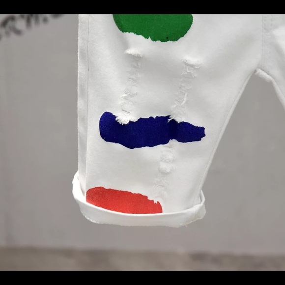 Distressed shorts by Kloset Kamal - Picture 3 of 4